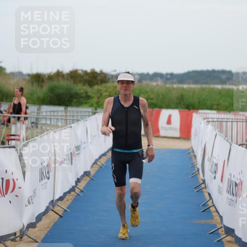 22.06.2025 - Viking Triathlon Yannick Fuchs http://msf.ph/oto/8081202 22.06.2025 17:23:48 Ziel 346 meine-sportfotos.de