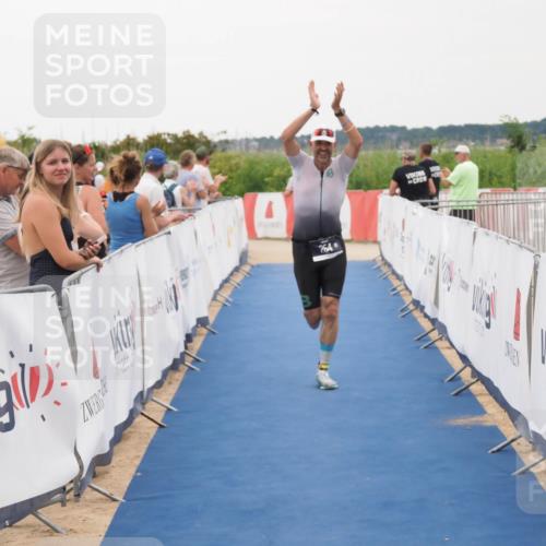 22.06.2025 - Viking Triathlon MichiJ http://msf.ph/oto/8081218 22.06.2025 15:58:43 Ziel 18, 254 meine-sportfotos.de