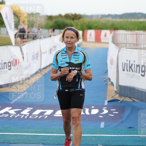 22.06.2025 - Viking Triathlon Yannick Fuchs http://msf.ph/oto/8081242 22.06.2025 17:26:52 Ziel 190 meine-sportfotos.de