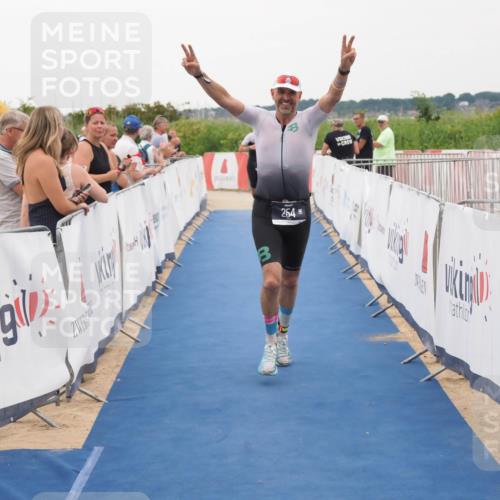 22.06.2025 - Viking Triathlon MichiJ http://msf.ph/oto/8081245 22.06.2025 15:58:44 Ziel 18, 254 meine-sportfotos.de