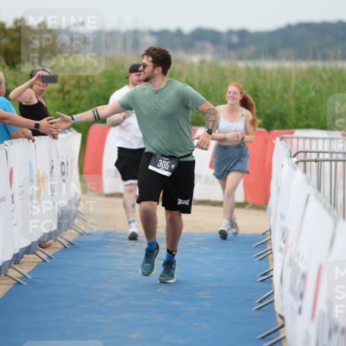 22.06.2025 - Viking Triathlon Yannick Fuchs http://msf.ph/oto/8081261 22.06.2025 17:41:51 Ziel 305 meine-sportfotos.de