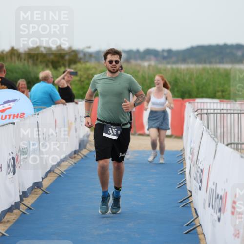 22.06.2025 - Viking Triathlon Yannick Fuchs http://msf.ph/oto/8081270 22.06.2025 17:41:52 Ziel 305 meine-sportfotos.de