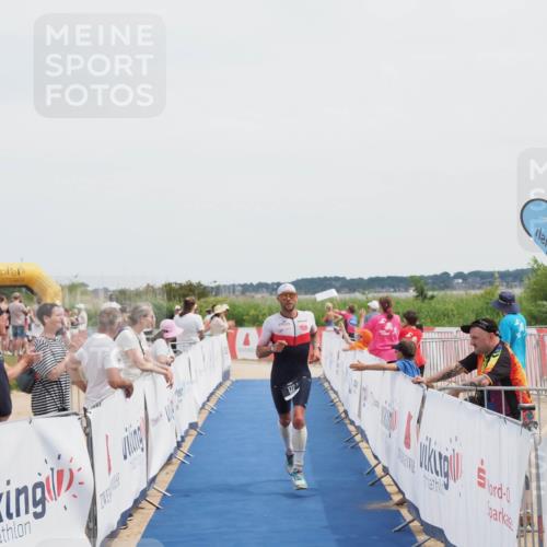 22.06.2025 - Viking Triathlon MichiJ http://msf.ph/oto/8081287 22.06.2025 14:26:22 Ziel 122 meine-sportfotos.de