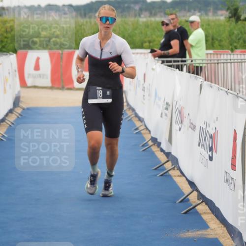 22.06.2025 - Viking Triathlon MichiJ http://msf.ph/oto/8081300 22.06.2025 15:58:47 Ziel 18, 254 meine-sportfotos.de