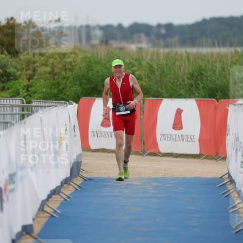 22.06.2025 - Viking Triathlon Yannick Fuchs http://msf.ph/oto/8081313 22.06.2025 17:47:15 Ziel  meine-sportfotos.de