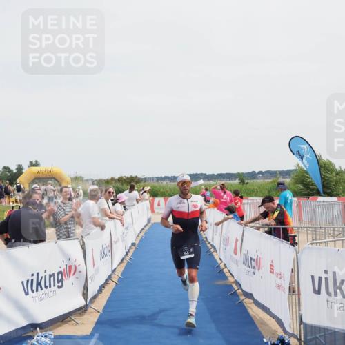 22.06.2025 - Viking Triathlon MichiJ http://msf.ph/oto/8081324 22.06.2025 14:26:23 Ziel 122 meine-sportfotos.de