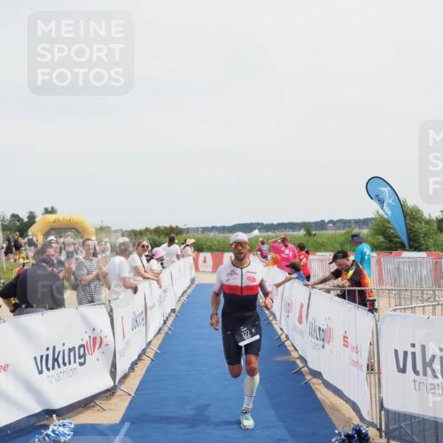 22.06.2025 - Viking Triathlon MichiJ http://msf.ph/oto/8081330 22.06.2025 14:26:23 Ziel 122 meine-sportfotos.de