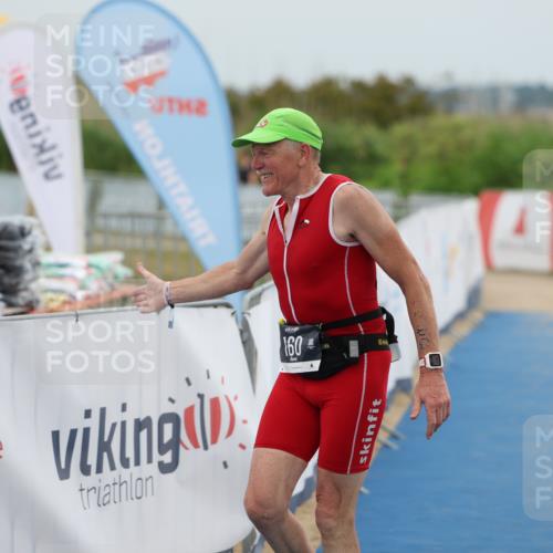 22.06.2025 - Viking Triathlon Yannick Fuchs http://msf.ph/oto/8081348 22.06.2025 17:47:24 Ziel 160 meine-sportfotos.de