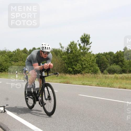 22.06.2025 - Viking Triathlon Yannick Fuchs http://msf.ph/oto/8081352 22.06.2025 12:23:13 Radfahren 178, 198, 224, 326, 351, 384, 401, 534 meine-sportfotos.de