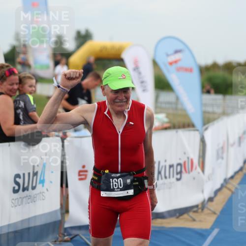 22.06.2025 - Viking Triathlon Yannick Fuchs http://msf.ph/oto/8081359 22.06.2025 17:47:27 Ziel 160 meine-sportfotos.de