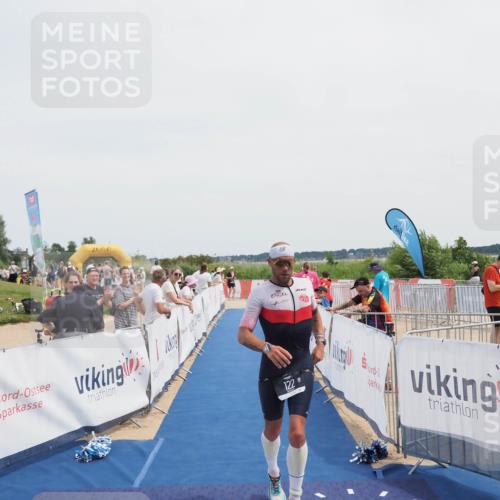22.06.2025 - Viking Triathlon MichiJ http://msf.ph/oto/8081361 22.06.2025 14:26:24 Ziel 122 meine-sportfotos.de