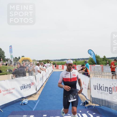 22.06.2025 - Viking Triathlon MichiJ http://msf.ph/oto/8081368 22.06.2025 14:26:24 Ziel 122 meine-sportfotos.de