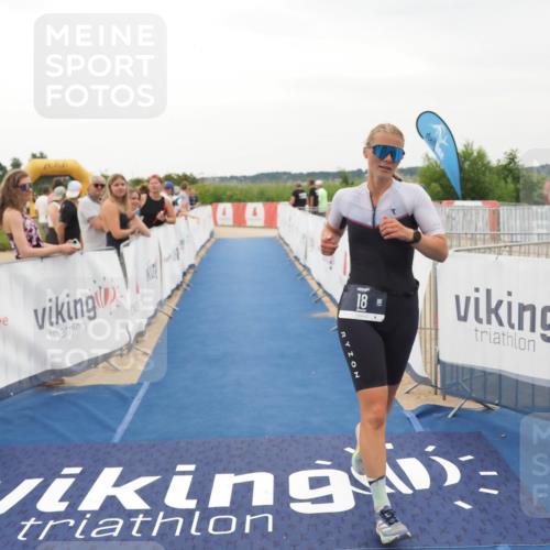 22.06.2025 - Viking Triathlon MichiJ http://msf.ph/oto/8081395 22.06.2025 15:58:49 Ziel 18 meine-sportfotos.de