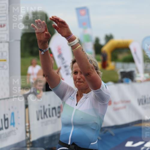 22.06.2025 - Viking Triathlon Yannick Fuchs http://msf.ph/oto/8081431 22.06.2025 17:48:37 Ziel 498 meine-sportfotos.de