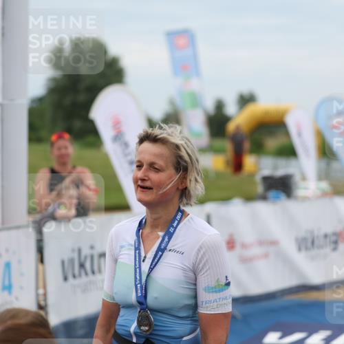 22.06.2025 - Viking Triathlon Yannick Fuchs http://msf.ph/oto/8081448 22.06.2025 17:48:43 Ziel  meine-sportfotos.de