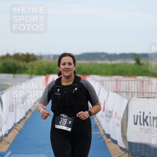 22.06.2025 - Viking Triathlon Yannick Fuchs http://msf.ph/oto/8081491 22.06.2025 17:50:23 Ziel 319 meine-sportfotos.de