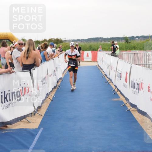 22.06.2025 - Viking Triathlon MichiJ http://msf.ph/oto/8081515 22.06.2025 15:59:02 Ziel 77, 461 meine-sportfotos.de