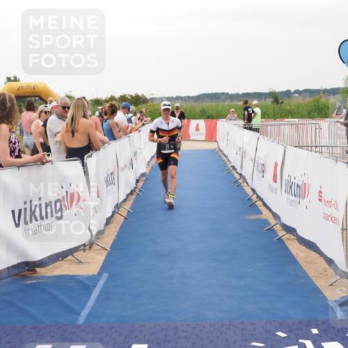 22.06.2025 - Viking Triathlon MichiJ http://msf.ph/oto/8081527 22.06.2025 15:59:02 Ziel 77, 461 meine-sportfotos.de
