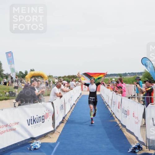 22.06.2025 - Viking Triathlon MichiJ http://msf.ph/oto/8081536 22.06.2025 14:26:47 Ziel 11 meine-sportfotos.de