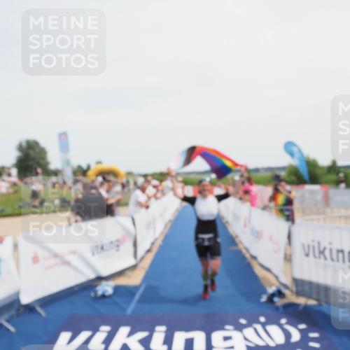 22.06.2025 - Viking Triathlon MichiJ http://msf.ph/oto/8081565 22.06.2025 14:26:48 Ziel 11 meine-sportfotos.de