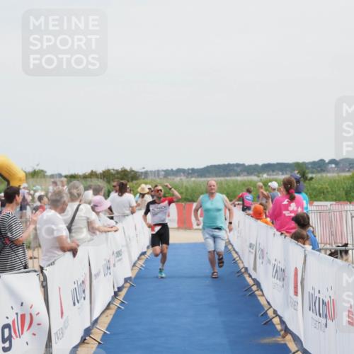 22.06.2025 - Viking Triathlon MichiJ http://msf.ph/oto/8081599 22.06.2025 14:27:21 Ziel 652 meine-sportfotos.de