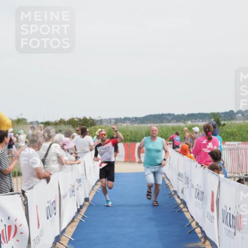 22.06.2025 - Viking Triathlon MichiJ http://msf.ph/oto/8081608 22.06.2025 14:27:22 Ziel 652 meine-sportfotos.de