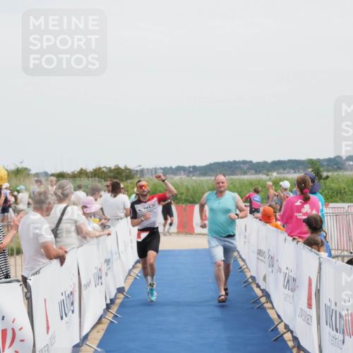 22.06.2025 - Viking Triathlon MichiJ http://msf.ph/oto/8081612 22.06.2025 14:27:22 Ziel 652 meine-sportfotos.de