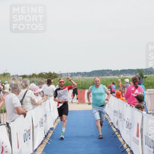 22.06.2025 - Viking Triathlon MichiJ http://msf.ph/oto/8081615 22.06.2025 14:27:22 Ziel 652 meine-sportfotos.de