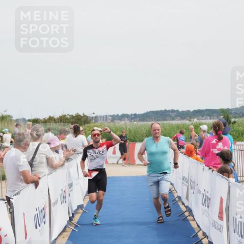 22.06.2025 - Viking Triathlon MichiJ http://msf.ph/oto/8081619 22.06.2025 14:27:22 Ziel 652 meine-sportfotos.de