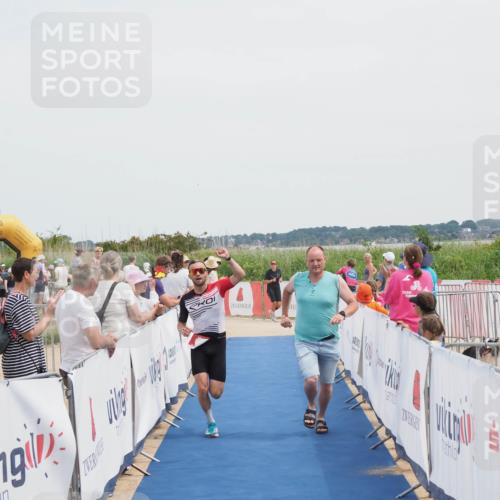 22.06.2025 - Viking Triathlon MichiJ http://msf.ph/oto/8081630 22.06.2025 14:27:22 Ziel 652 meine-sportfotos.de
