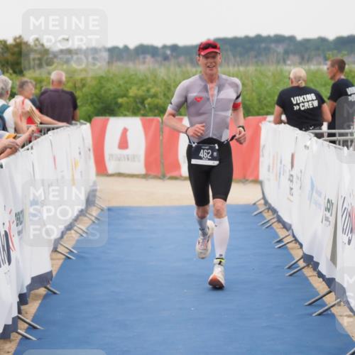 22.06.2025 - Viking Triathlon MichiJ http://msf.ph/oto/8081819 22.06.2025 15:59:39 Ziel 462 meine-sportfotos.de