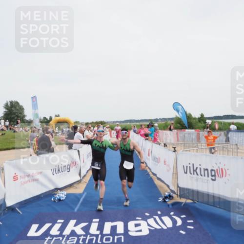 22.06.2025 - Viking Triathlon MichiJ http://msf.ph/oto/8081831 22.06.2025 14:28:08 Ziel 198, 287, 534 meine-sportfotos.de