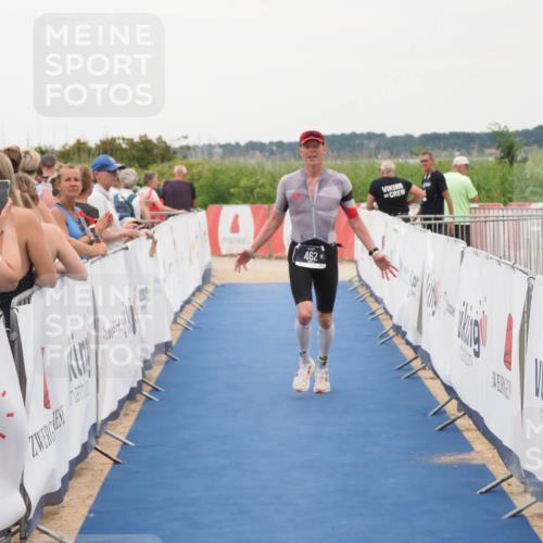 22.06.2025 - Viking Triathlon MichiJ http://msf.ph/oto/8081848 22.06.2025 15:59:40 Ziel 462 meine-sportfotos.de