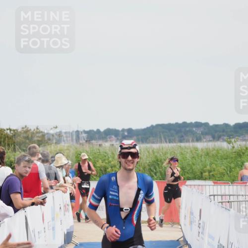 22.06.2025 - Viking Triathlon MichiJ http://msf.ph/oto/8081905 22.06.2025 14:29:28 Ziel 286 meine-sportfotos.de