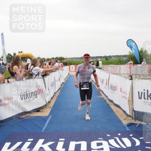 22.06.2025 - Viking Triathlon MichiJ http://msf.ph/oto/8081909 22.06.2025 15:59:42 Ziel 462 meine-sportfotos.de