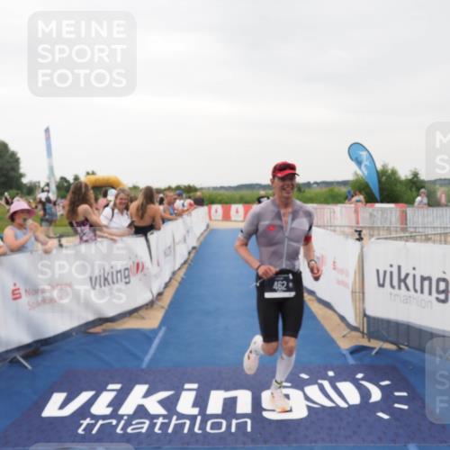 22.06.2025 - Viking Triathlon MichiJ http://msf.ph/oto/8081931 22.06.2025 15:59:43 Ziel 462 meine-sportfotos.de