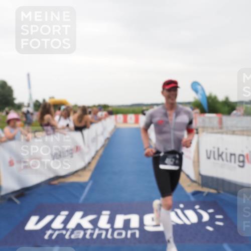 22.06.2025 - Viking Triathlon MichiJ http://msf.ph/oto/8081939 22.06.2025 15:59:43 Ziel 462 meine-sportfotos.de