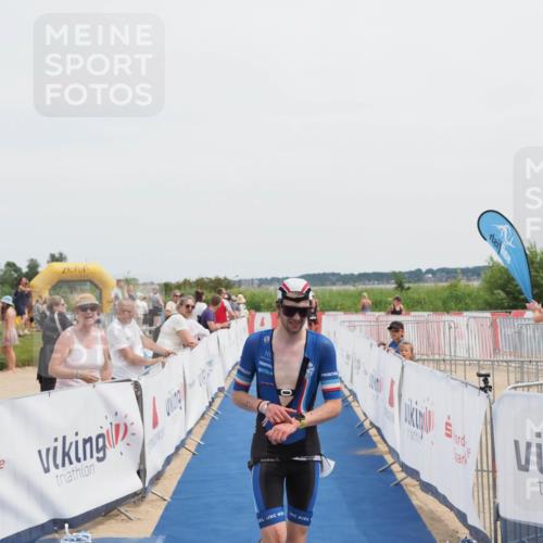 22.06.2025 - Viking Triathlon MichiJ http://msf.ph/oto/8081952 22.06.2025 14:29:30 Ziel 286 meine-sportfotos.de