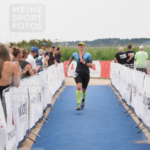 22.06.2025 - Viking Triathlon MichiJ http://msf.ph/oto/8081954 22.06.2025 16:00:08 Ziel 181 meine-sportfotos.de