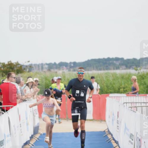 22.06.2025 - Viking Triathlon MichiJ http://msf.ph/oto/8082002 22.06.2025 14:30:33 Ziel 81 meine-sportfotos.de