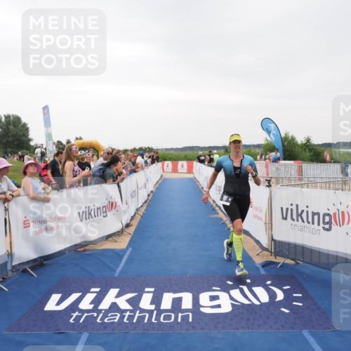 22.06.2025 - Viking Triathlon MichiJ http://msf.ph/oto/8082008 22.06.2025 16:00:10 Ziel 181 meine-sportfotos.de