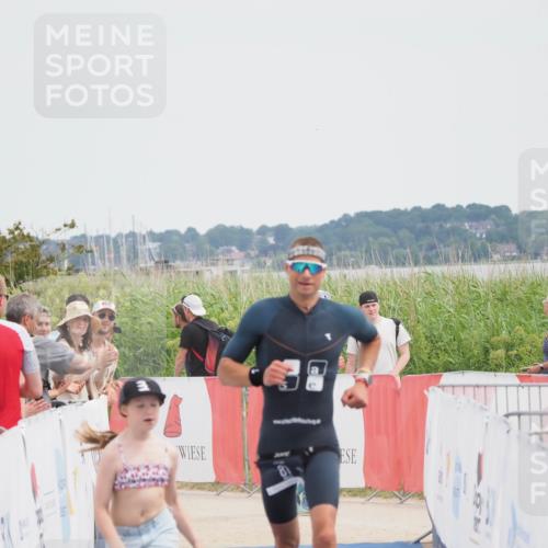 22.06.2025 - Viking Triathlon MichiJ http://msf.ph/oto/8082020 22.06.2025 14:30:34 Ziel 81 meine-sportfotos.de
