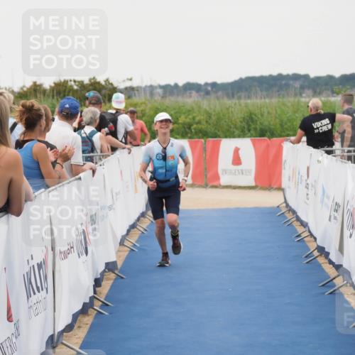22.06.2025 - Viking Triathlon MichiJ http://msf.ph/oto/8082046 22.06.2025 16:00:20 Ziel 154 meine-sportfotos.de