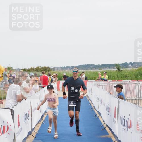22.06.2025 - Viking Triathlon MichiJ http://msf.ph/oto/8082066 22.06.2025 14:30:35 Ziel 81 meine-sportfotos.de