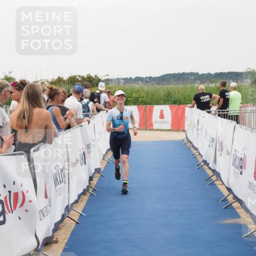 22.06.2025 - Viking Triathlon MichiJ http://msf.ph/oto/8082071 22.06.2025 16:00:21 Ziel 154 meine-sportfotos.de