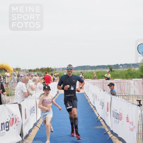 22.06.2025 - Viking Triathlon MichiJ http://msf.ph/oto/8082081 22.06.2025 14:30:36 Ziel 81 meine-sportfotos.de