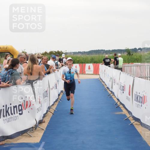 22.06.2025 - Viking Triathlon MichiJ http://msf.ph/oto/8082093 22.06.2025 16:00:22 Ziel 154 meine-sportfotos.de