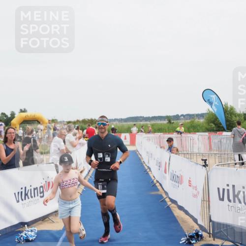 22.06.2025 - Viking Triathlon MichiJ http://msf.ph/oto/8082099 22.06.2025 14:30:37 Ziel 81 meine-sportfotos.de