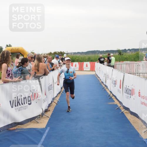 22.06.2025 - Viking Triathlon MichiJ http://msf.ph/oto/8082105 22.06.2025 16:00:22 Ziel 154 meine-sportfotos.de