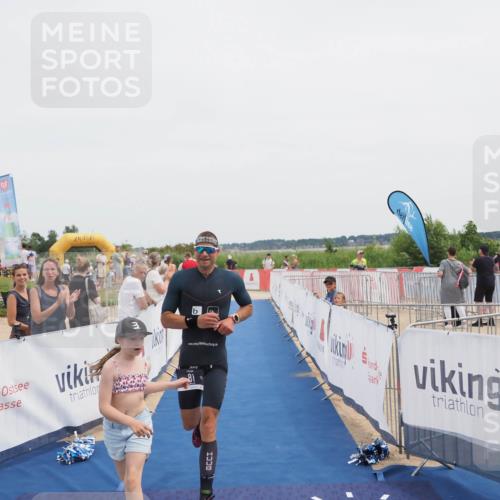 22.06.2025 - Viking Triathlon MichiJ http://msf.ph/oto/8082107 22.06.2025 14:30:37 Ziel 81 meine-sportfotos.de